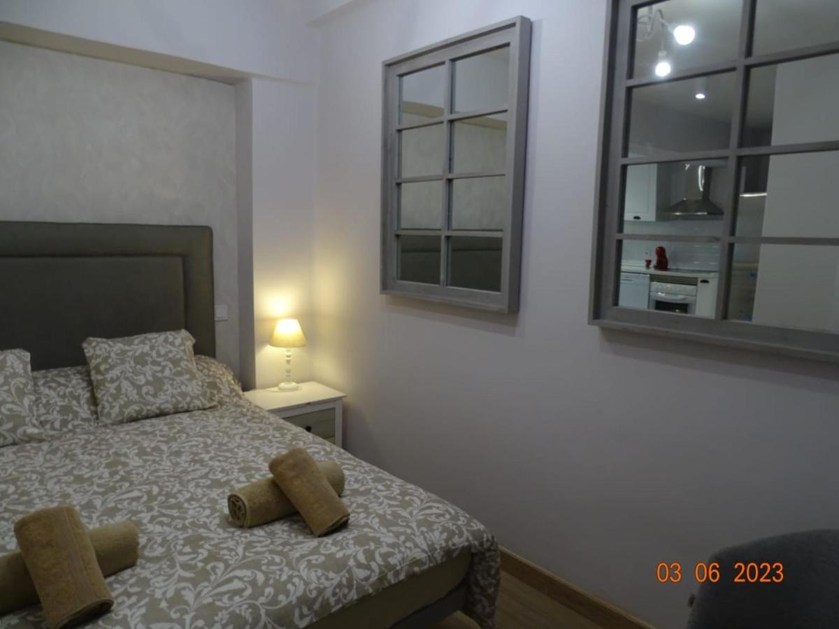 Apartamento Cuentame Burgosアパートメント エクステリア 写真