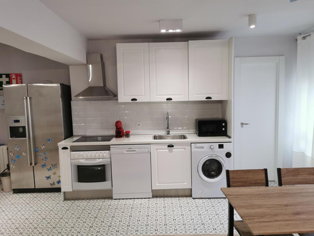 Apartamento Cuentame Burgosアパートメント エクステリア 写真