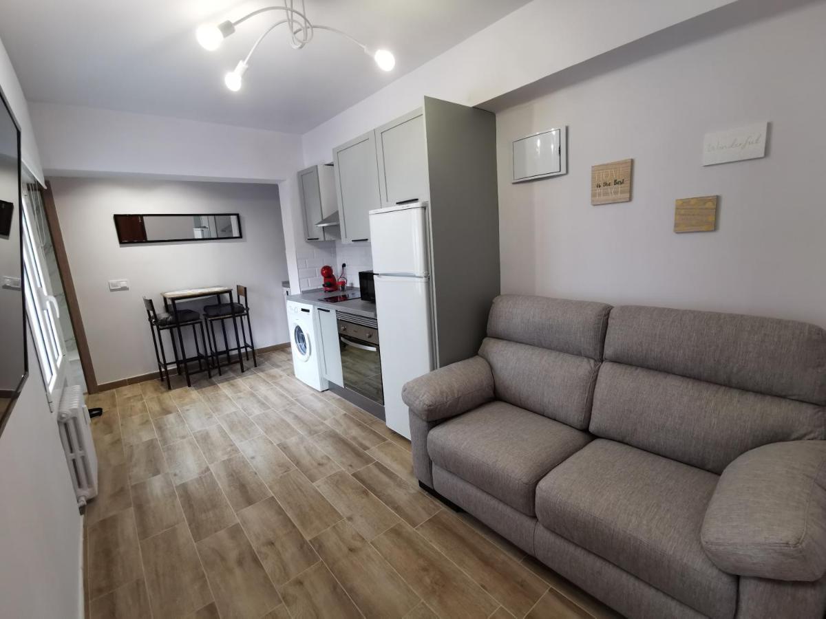 Apartamento Cuentame Burgosアパートメント エクステリア 写真