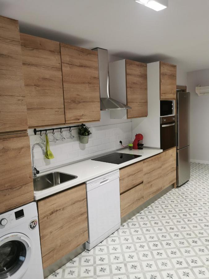 Apartamento Cuentame Burgosアパートメント エクステリア 写真
