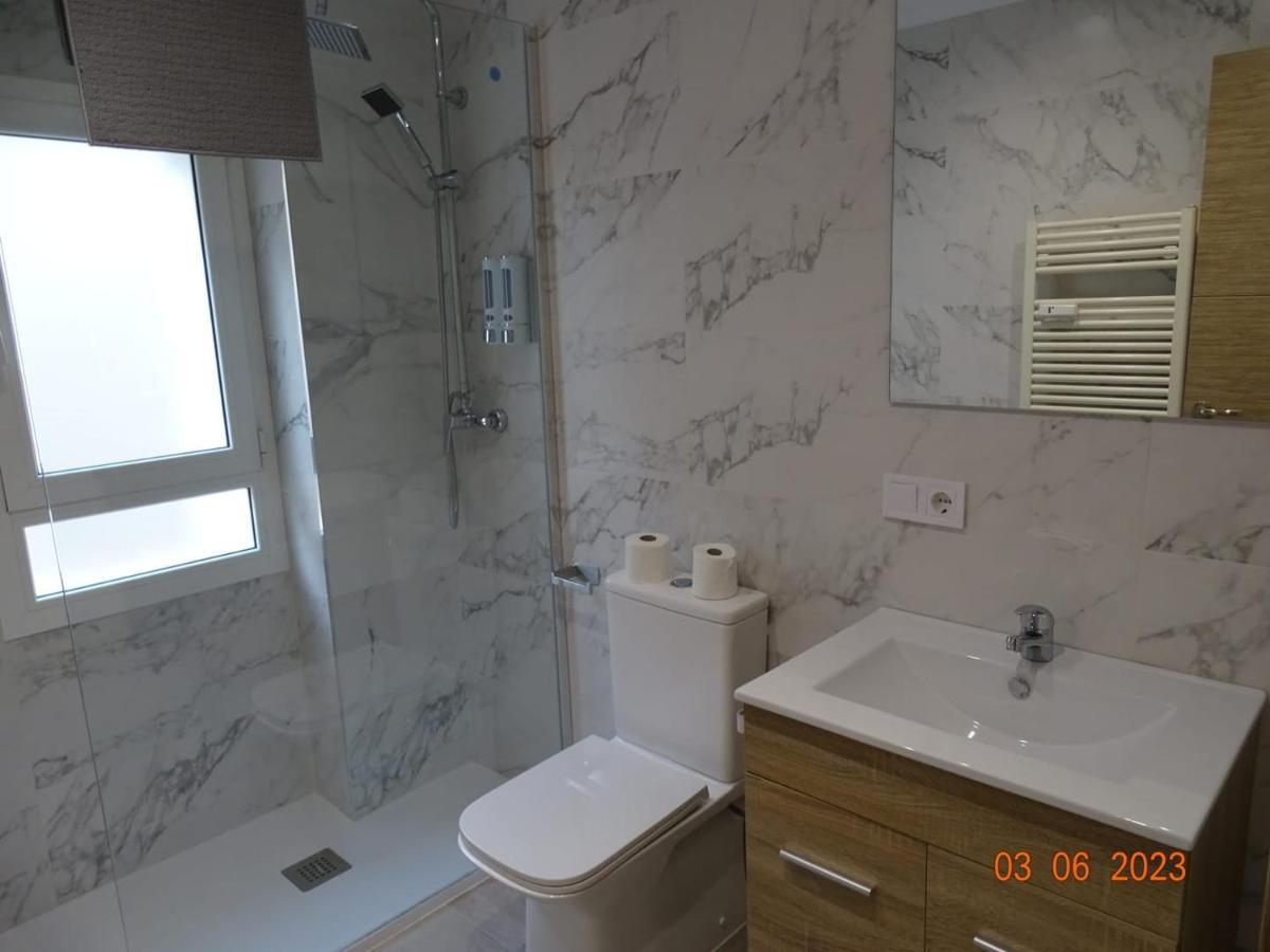 Apartamento Cuentame Burgosアパートメント エクステリア 写真