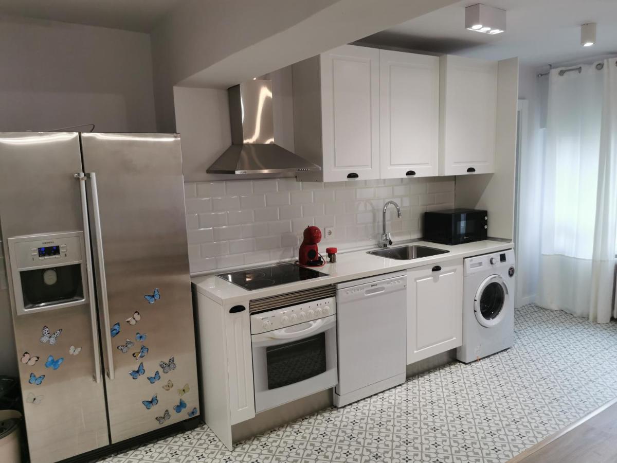Apartamento Cuentame Burgosアパートメント エクステリア 写真